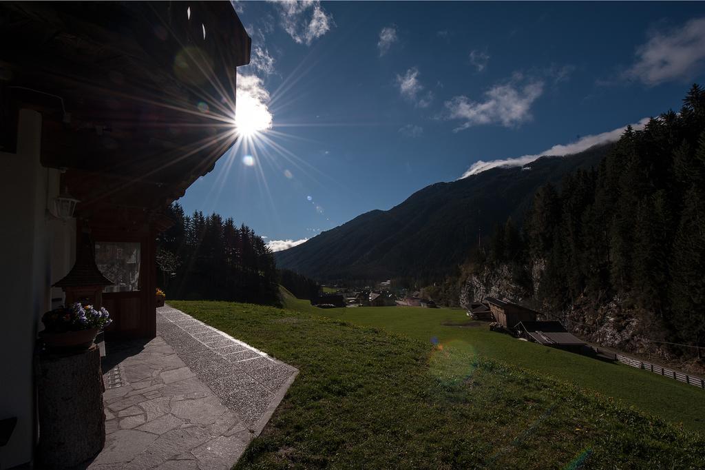 Haus Waldruhe Lägenhet Innichen Exteriör bild