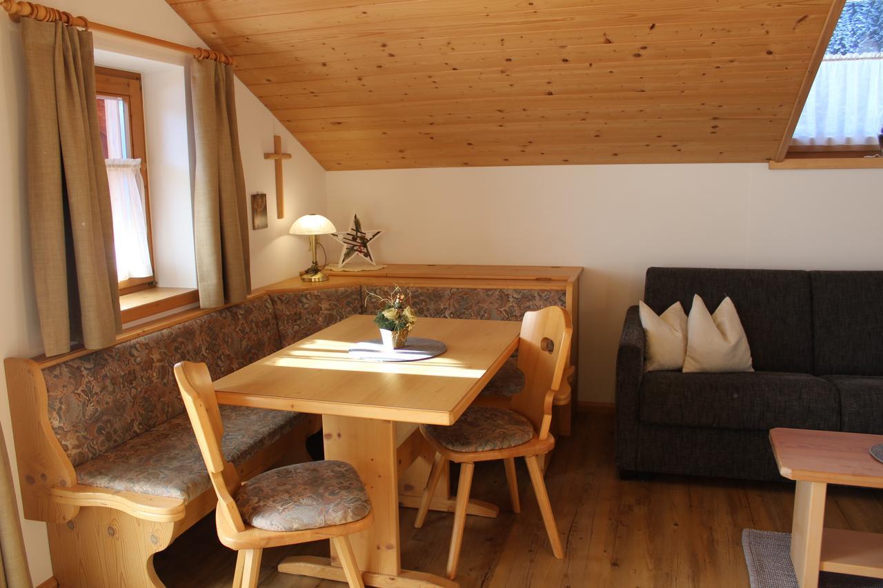 Haus Waldruhe Lägenhet Innichen Exteriör bild